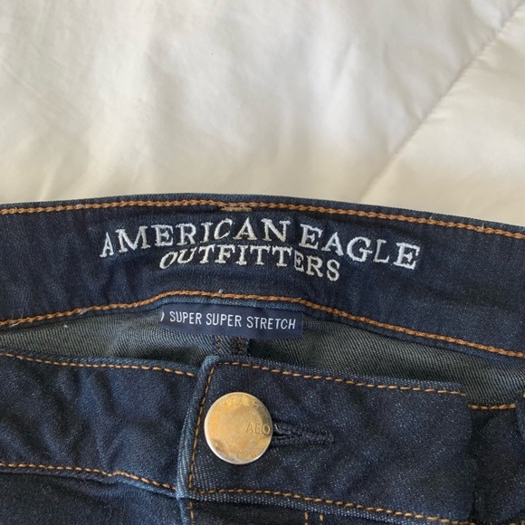 AE Dark Wash Hi-Rise Jegging - Picture 4 of 7